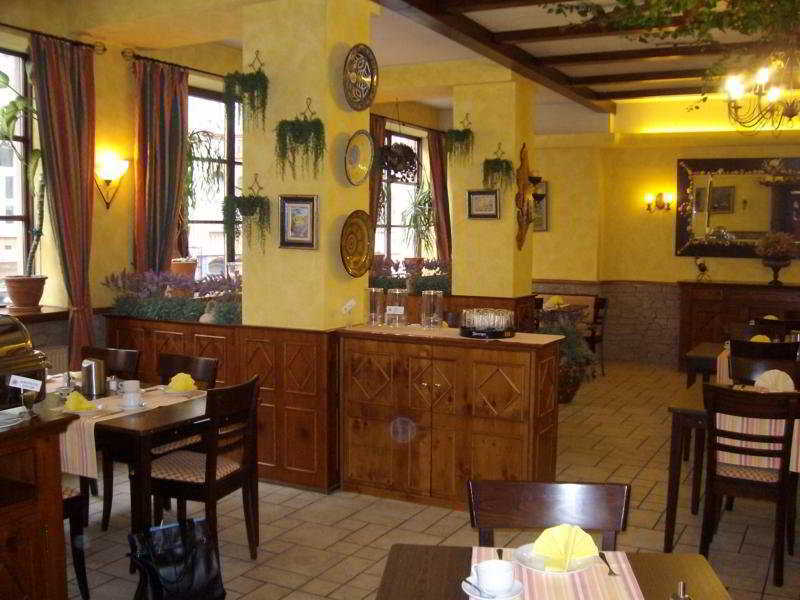 City Hotel Kaiserhof Offenbach am Main Étterem fotó