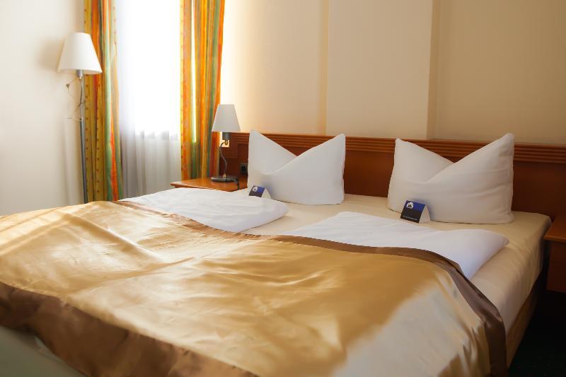 City Hotel Kaiserhof Offenbach am Main Kültér fotó